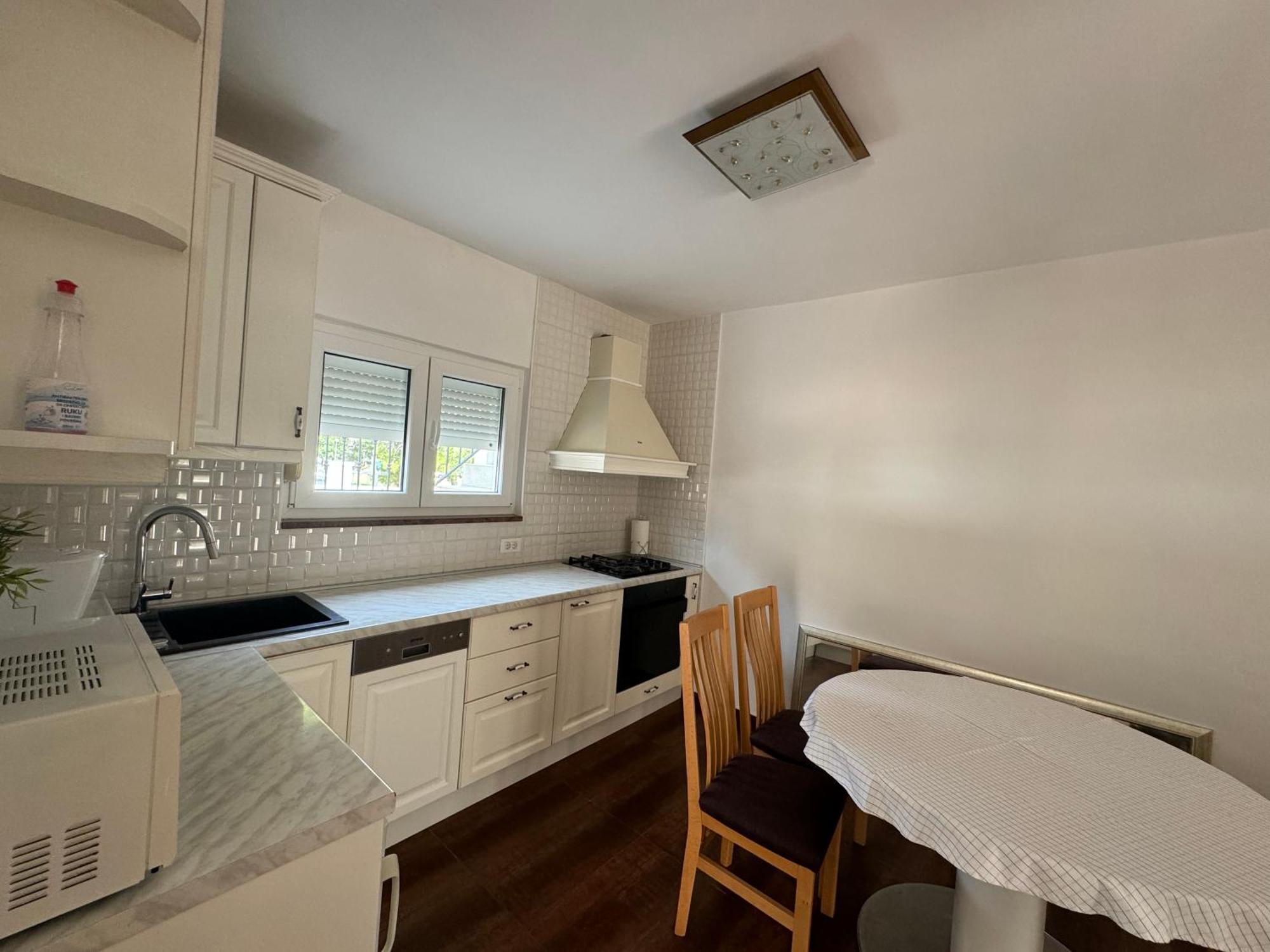 One Bedroom With Terrace Near Sea - Angela's Apartament